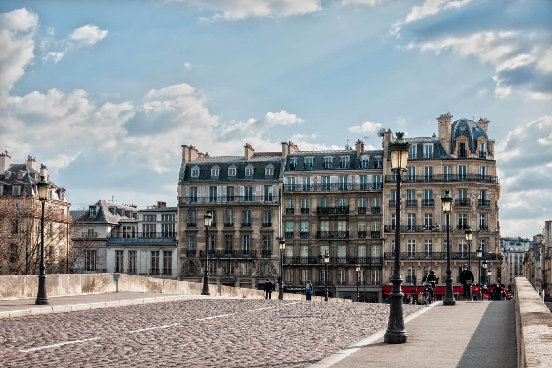 Façades haussmanniennes Rive Gauche
