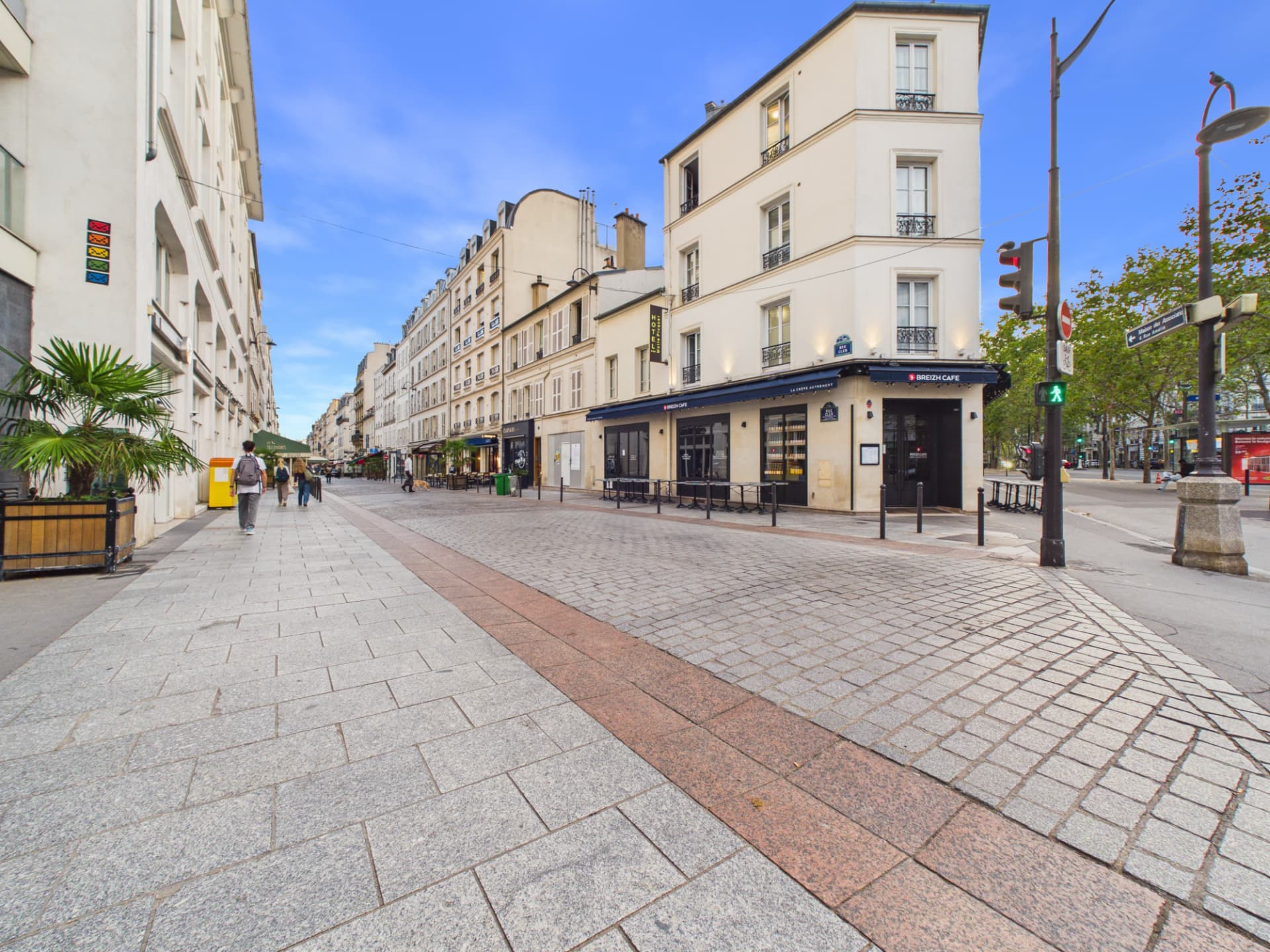 Rue Cler, rue de marché piétonne du 7ᵉ arrondissement de Paris